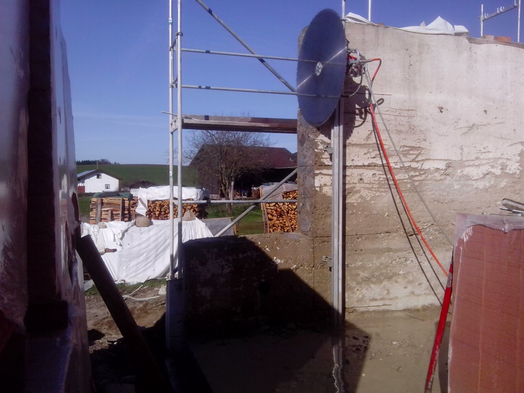 Betonwand abbrechen Aufham